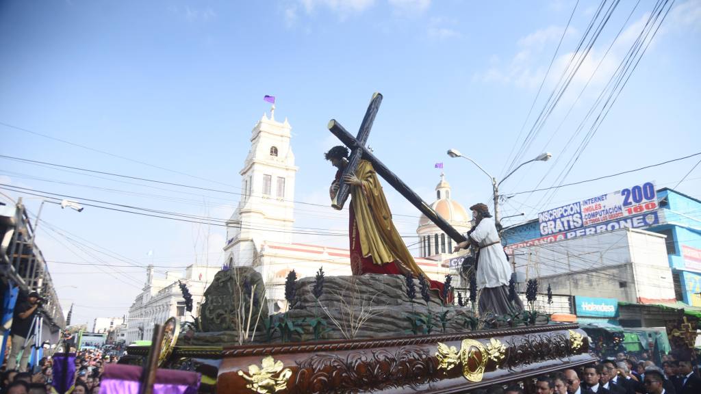 Cortejo procesional | Foto Omar Solís