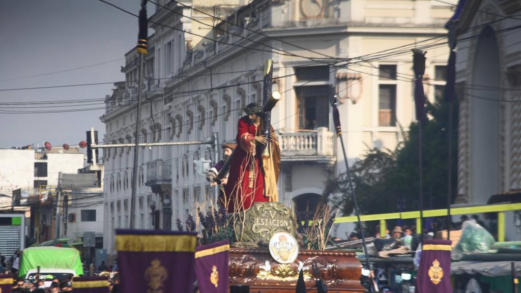 Cortejo procesional | Foto Omar Solís