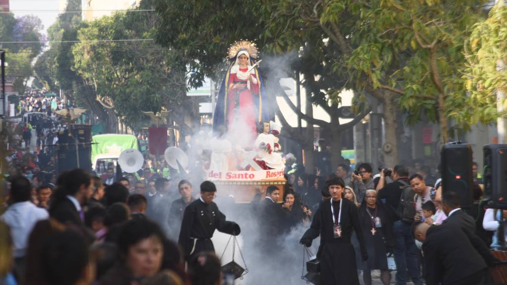 Cortejo procesional | Foto Omar Solís