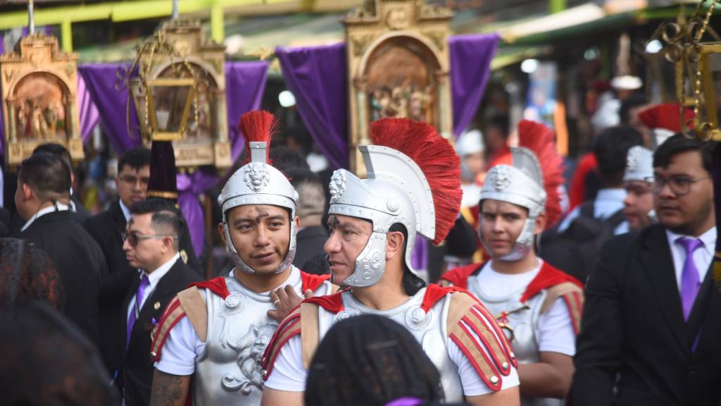 Cortejo procesional | Foto Omar Solís