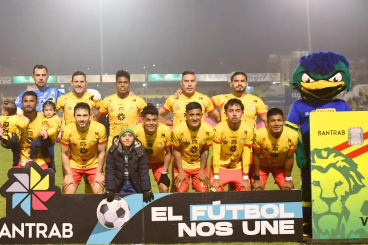 Marquense recibió esta noche a Mixco en el estadio Marquesa de la Ensenada 