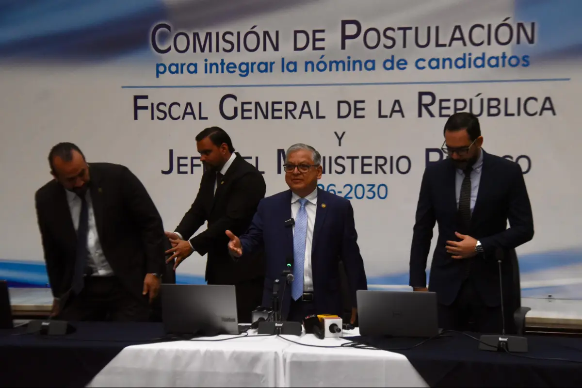 ., Omar Solís/Emisoras Unidas