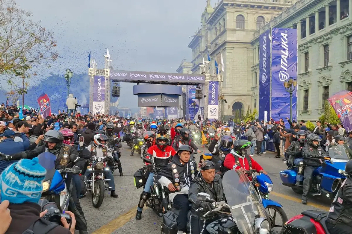 Cientos de motoristas salen en romería cada año rumbo a Esquipulas., Alex Meoño 