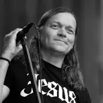 Fallece Brad Arnold, vocalista y fundador de 3 Doors Downt