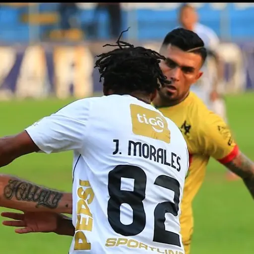 Comunicaciones derrota a Deportivo Marquense 