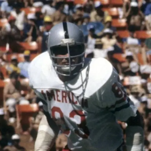 Ted Hendricks se ha convertido hasta el momento como el único centroamericano que ha ganado un Super Bowl