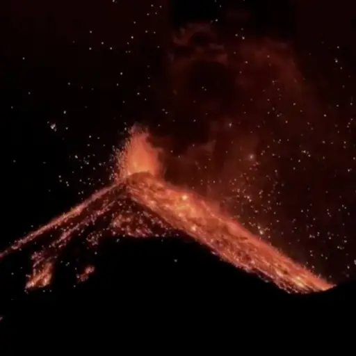 Volcán de Fuego. ,Enigma.
