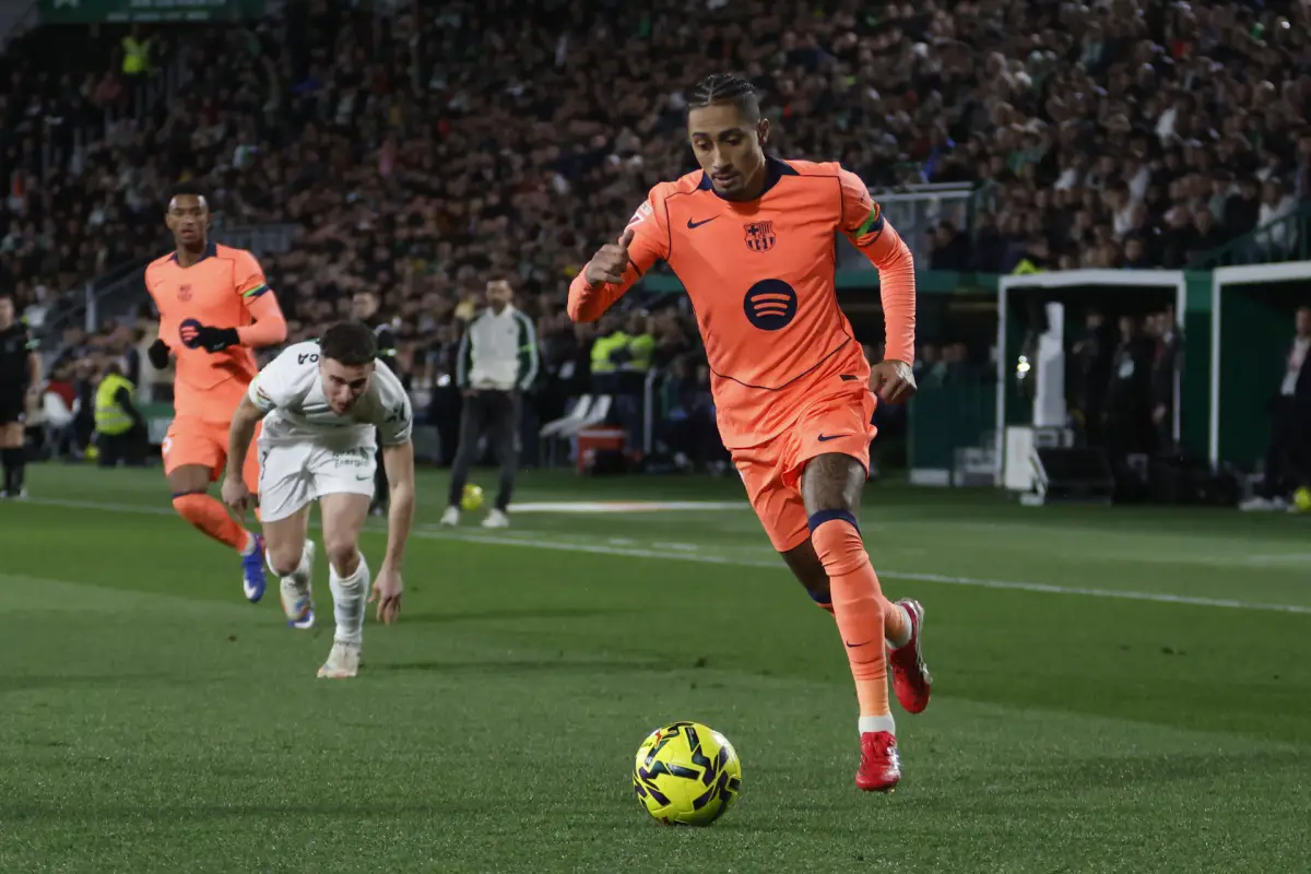 Raphinha en el partido entre Elche y FC Barcelona - EFE