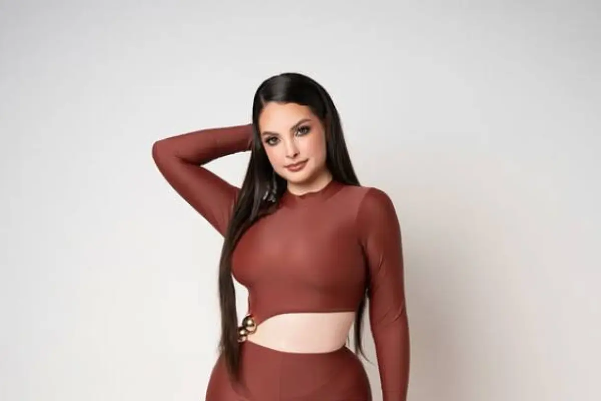 Deanna Melillo, Instagram