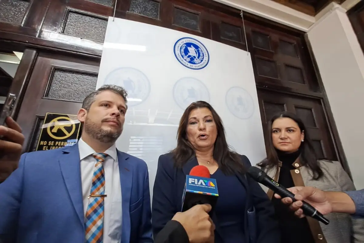 Patricia Gámez, presidenta de la junta directiva del Colegio de Abogados y Notarios de Guatemala (CANG), acudió a la Corte de Constitucionalidad el 2 de febrero de 2026 para dar seguimiento a acciones relacionadas con la elección de magistrados., Omar Solís/Emisoras Unidas
