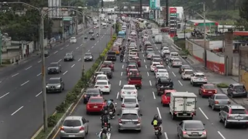 Las autordades viales pidieron salir con más ainticipación. ,PMT de Villa Nueva.