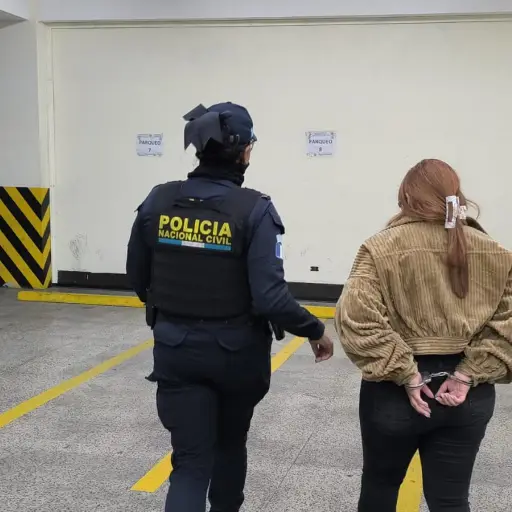 Laura fue detenida en Villa Nueva, porque es requerida por un juzgado de Quiché. ,PNC de Guatemala 
