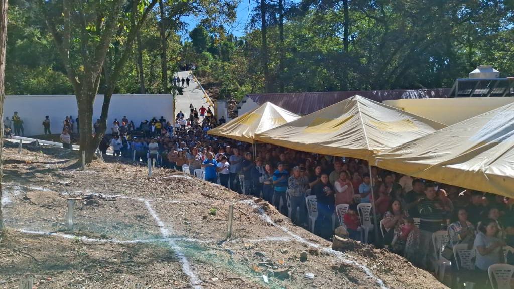 Inauguran cementerio en El Carmen, Santa Catarina Pinula | Álex Meoño