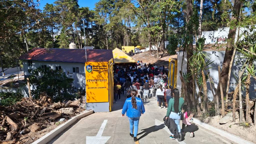 Inauguran cementerio en El Carmen, Santa Catarina Pinula | Álex Meoño