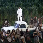 Bad Bunny borra todo de sus redes tras el Super Bowl y desata especulación entre fanst