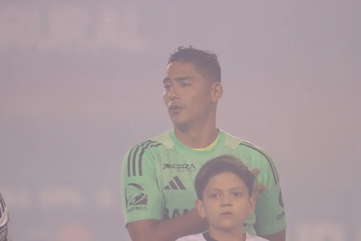 Fredy Pérez fue la gran figura de Comunicaciones en el clásico nacional