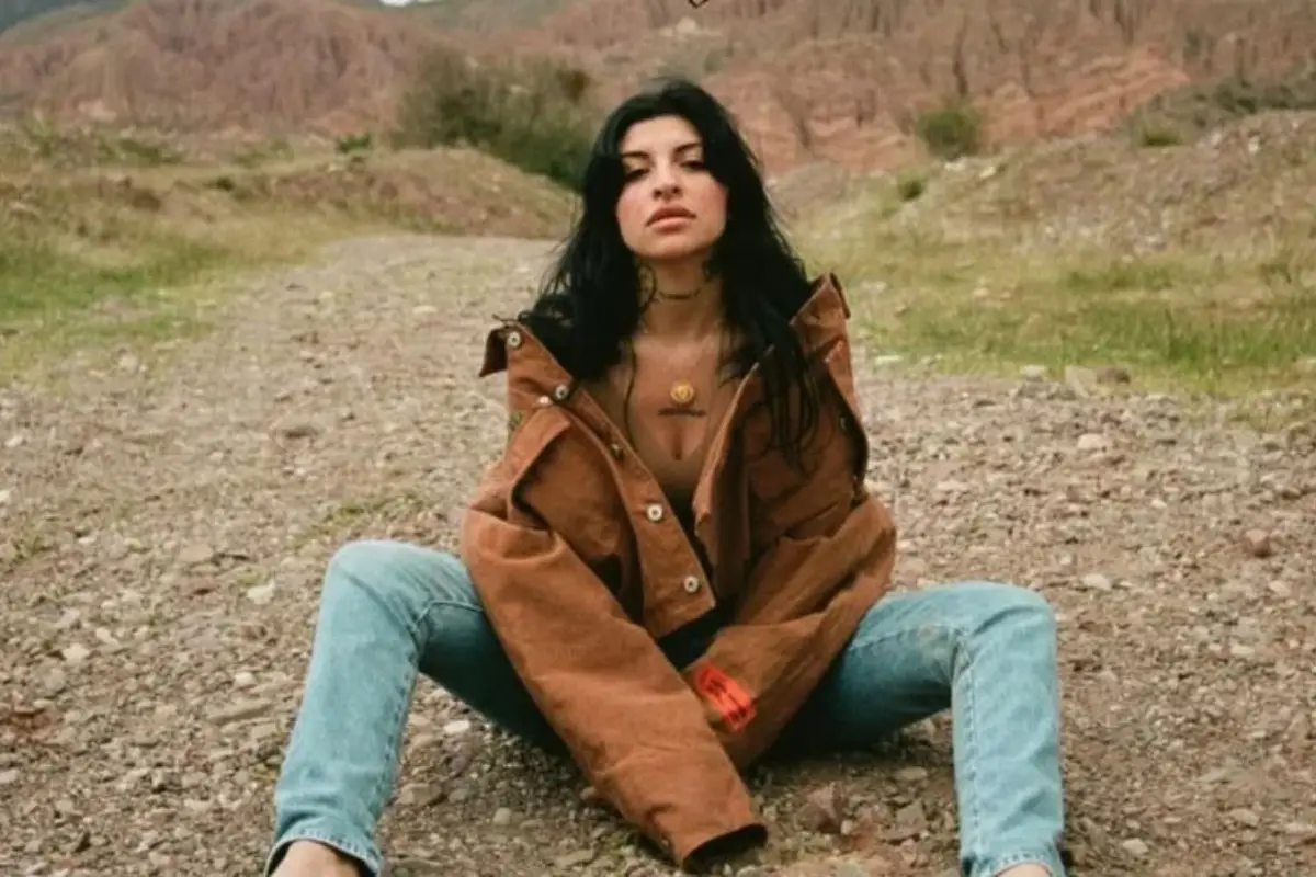 Cazzu, Redes sociales