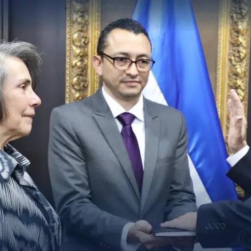 Roberto Flores Bermúdez, nuevo embajador en EE. UU. ,Cancillería de Honduras