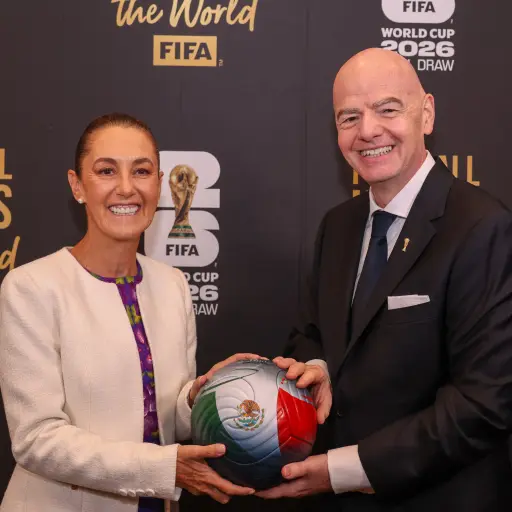 La presidenta de México, Claudia Sheinbaum, informó que el presidente de la FIFA, Gianni Infantino, habló con ella vía telefónica. 