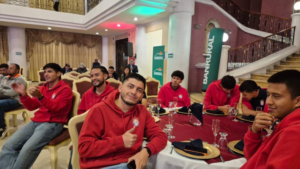 Xelajú MC llevó a cabo su tradicional cena de aniversario | Willber Colloy