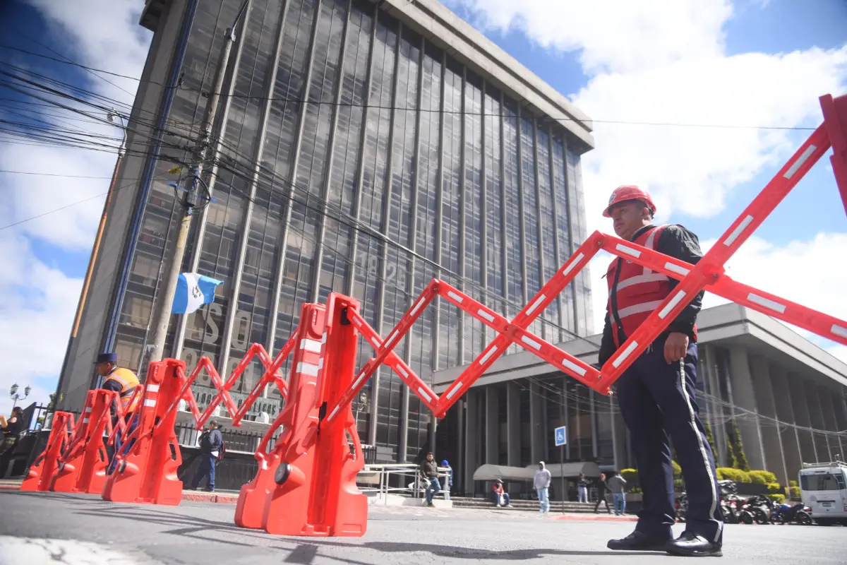 Parte de las acciones durante el Simulacro Nacional por Sismo 2026., Omar Solís/Emisoras Unidas
