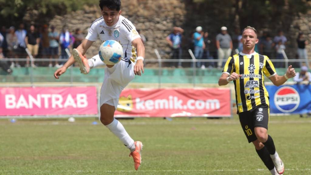 Aurora vs. Comunicaciones - Jornada 8 Clausura 2026 | Alex Meoño
