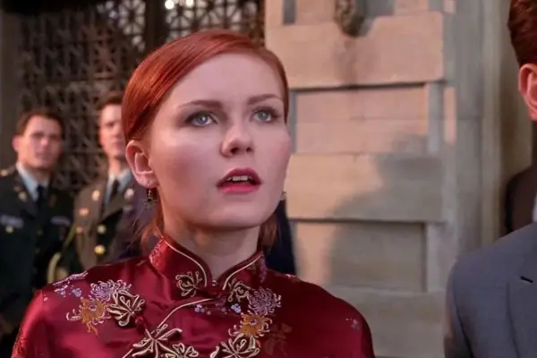 Kirsten Dunst divide opiniones en los BAFTA 2026 por su apariencia en la alfombra roja