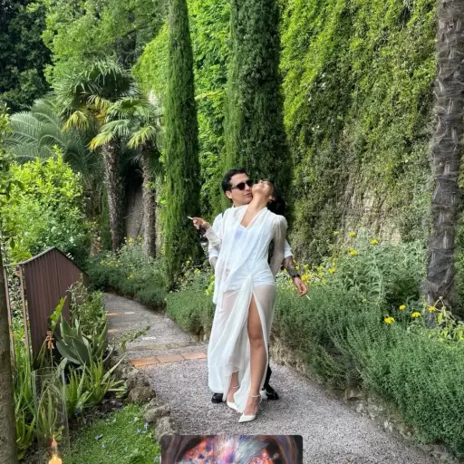 Nodal ángela aguilar ,Instagram