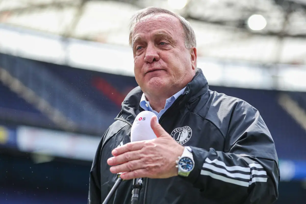 Dick Advocaat presentó su dimisión como seleccionador de Curazao debido a los problemas de salud de su hija - EFE