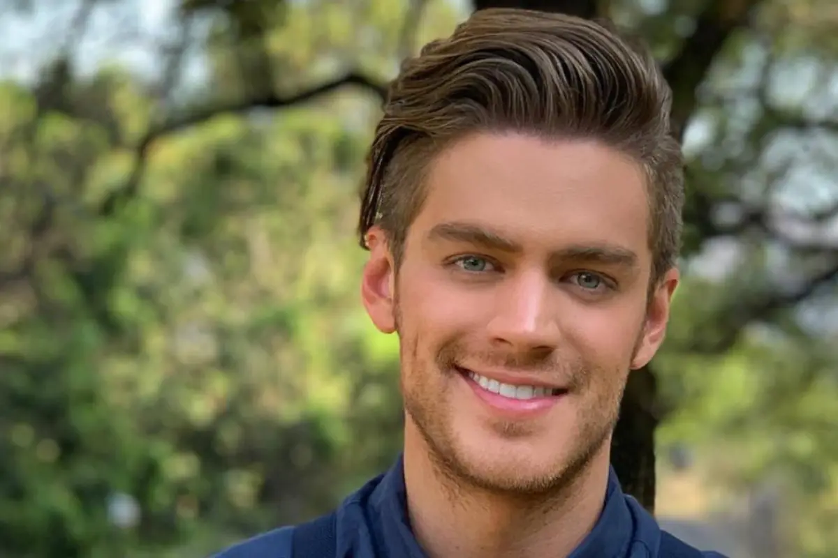 Polo Morín, Instagram