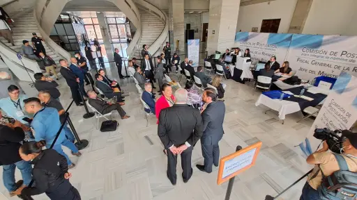 Postuladora publica lista de aspirantes a Fiscal General que no cumplieron requisitos