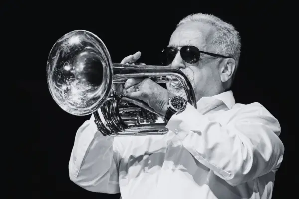 Muere Willie Colón, ícono de la salsa y la música latina