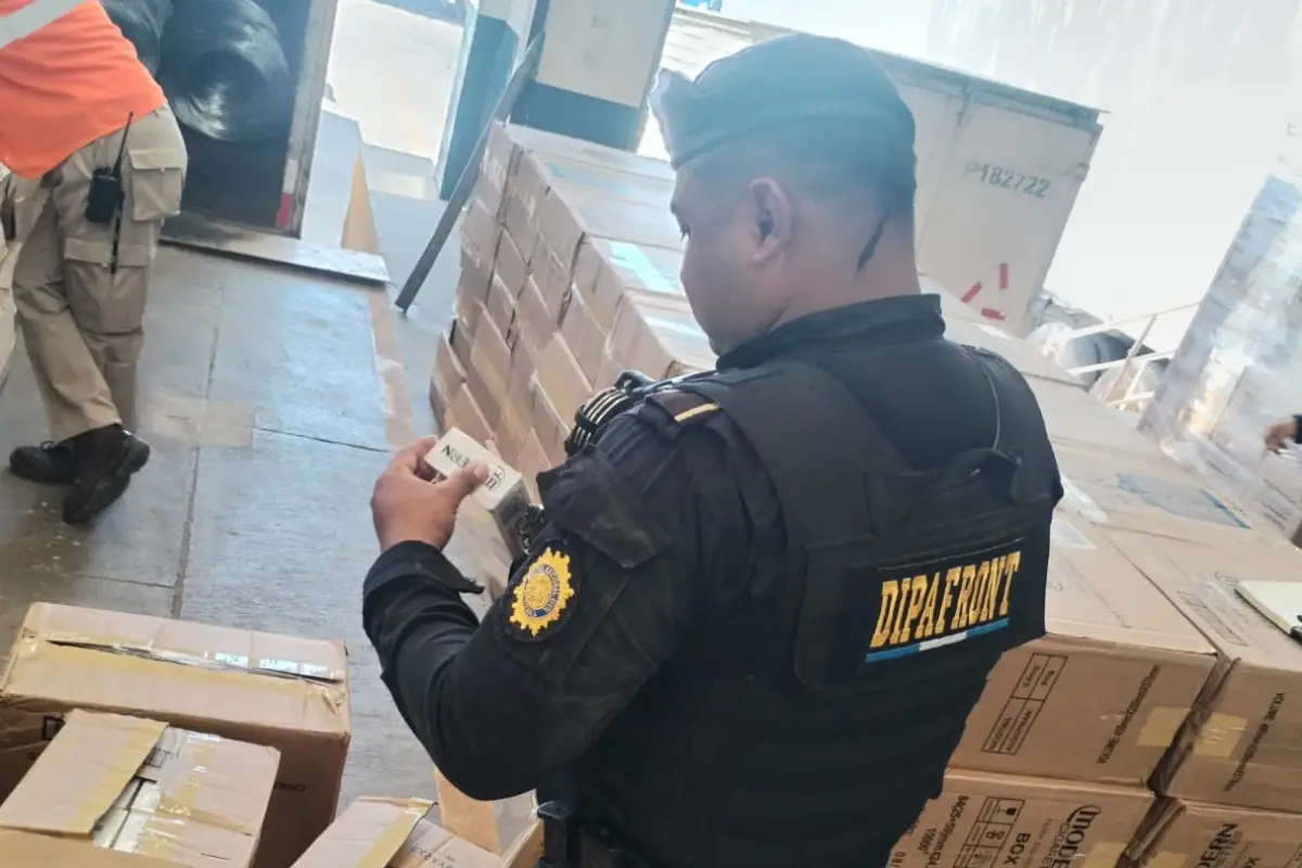 El producto de origen ilícito fue embalado por las autoridades., Ministerio de Gobernación.