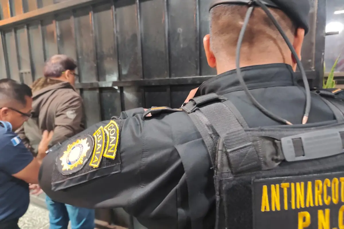 Ambos ciudadanos de la India fueron llevados a un juzgado de turno., PNC de Guatemala.