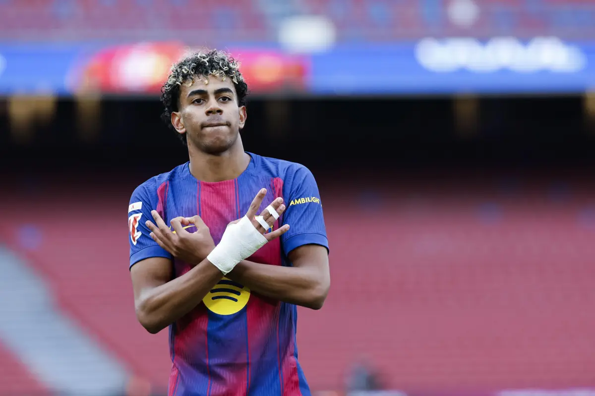 Celebración de Lamine Yamal ante el Villarreal - EFE