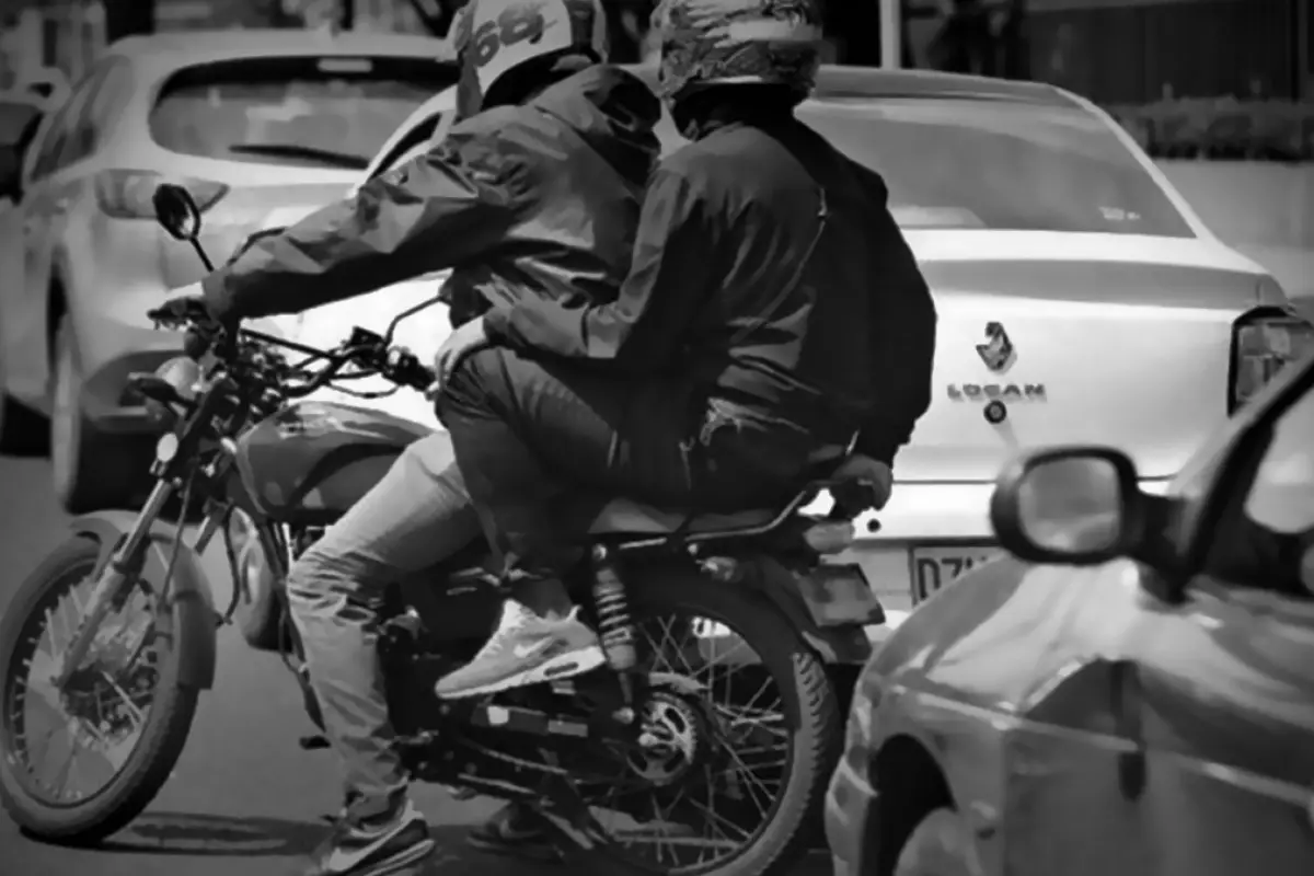 Adolescente muere tras intento de robo de moto y funeral genera polémica en Argentina., Redes sociales.