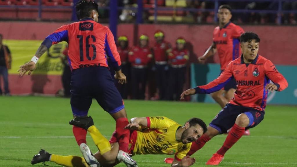 Clausura 2026: Municipal vs. Marquense  | Alex Meoño 