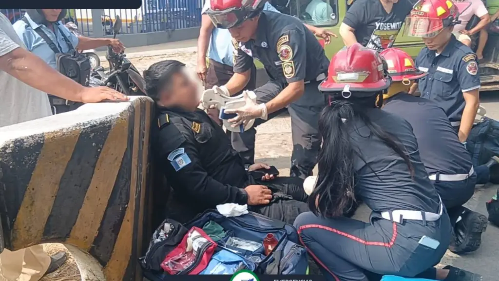 . ,Bomberos Municipales Departamentales