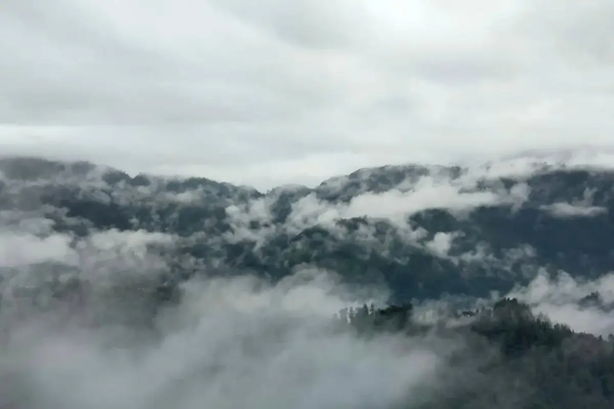 Amanecer en la aldea Seseb, Lanquín., Foto Emisroas Unidas Cobán