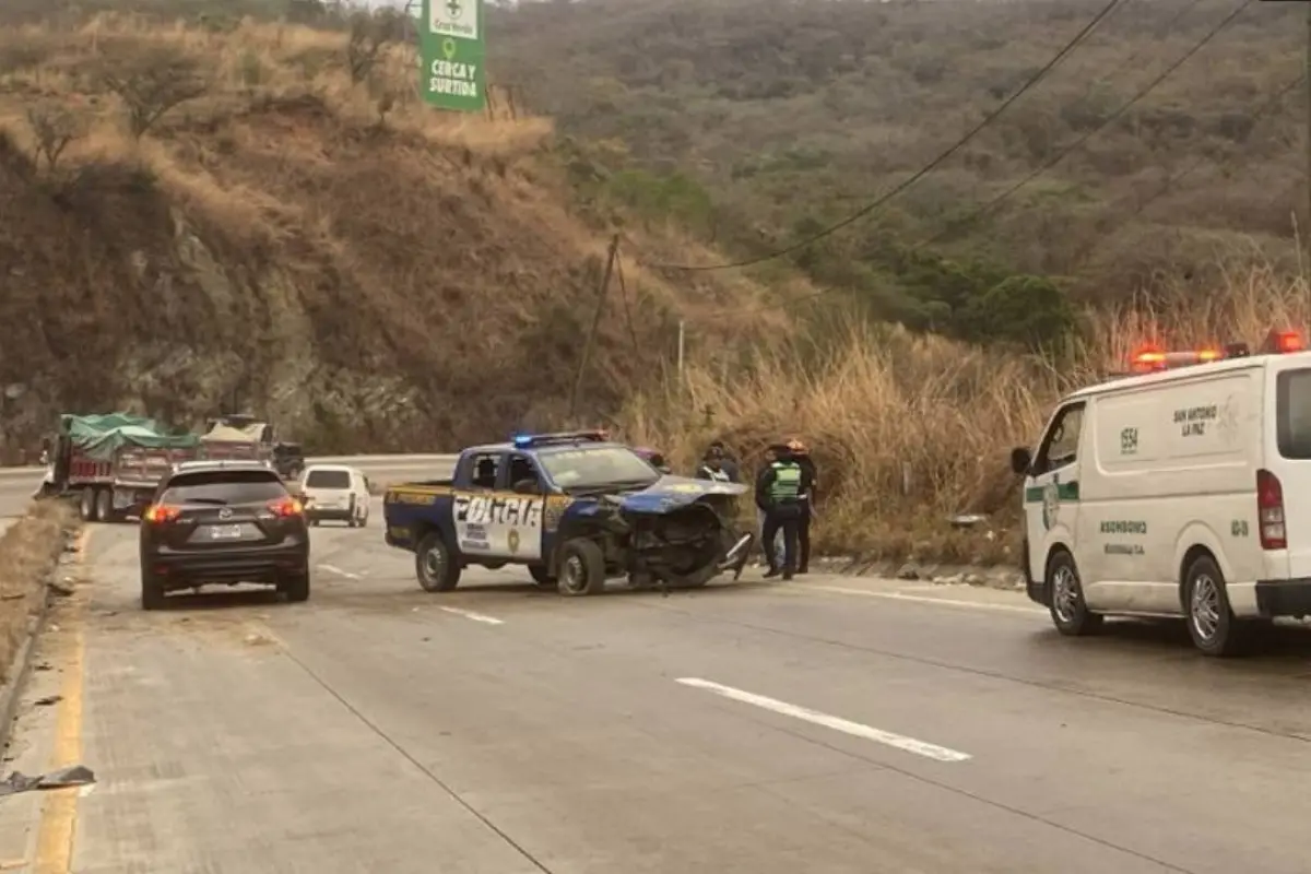 ., Bomberos Municipales Departamentales