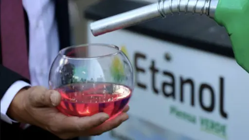 MEM anuncia nueva fecha para implementar mezcla de etanol en combustibles
