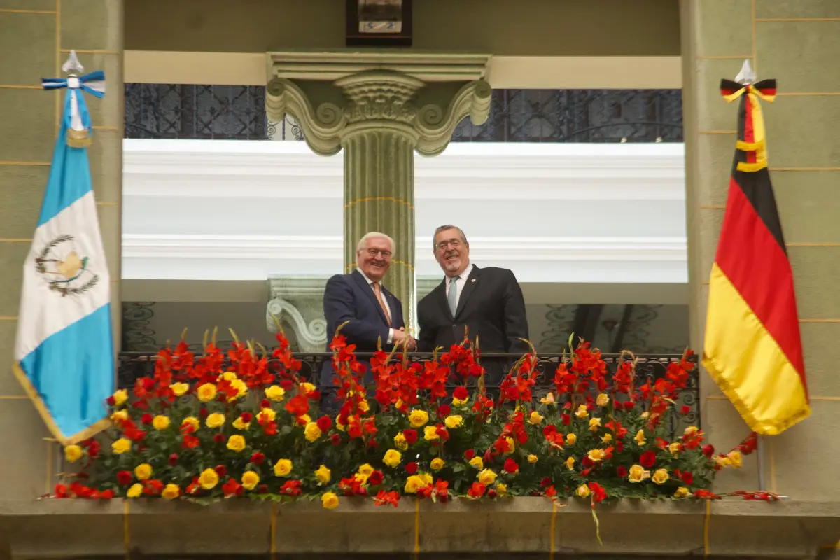 El presidente de Guatemala, Bernardo Arévalo, se reunió con su homólogo de Alemania, Frank-Walter Steinmeier., Omar Solís/Emisoras Unidas
