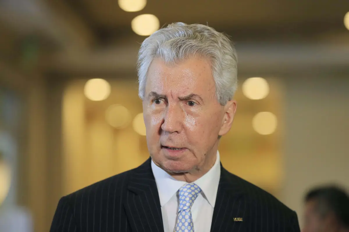 El director ejecutivo de HUGE, Greg Huger, asiste al Foro de Integración Energética del Triángulo Norte, Foto EFE