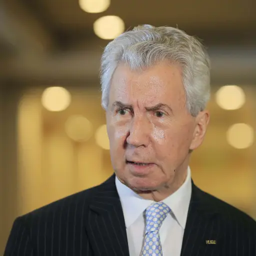 El director ejecutivo de HUGE, Greg Huger, asiste al Foro de Integración Energética del Triángulo Norte ,Foto EFE