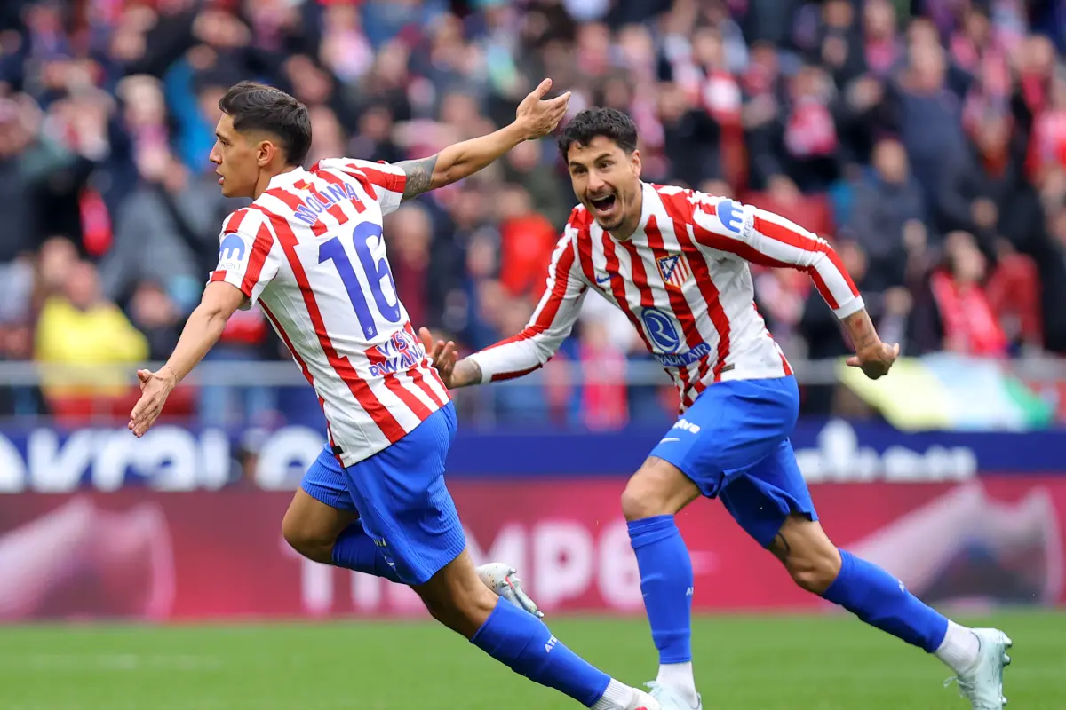 Nahuel Molina anota un gol digno del Premio Puskas - x @atleti