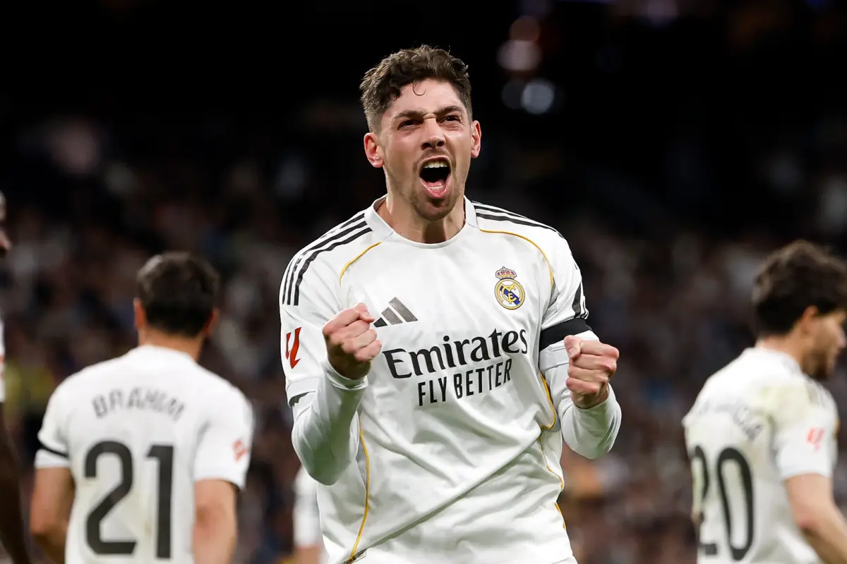 Celebración de Fede Valverde ante el Elche - Real Madrid C.F.