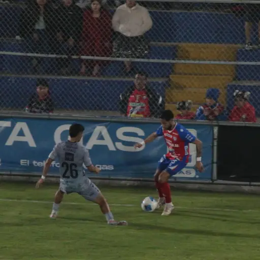 Acción de esta noche en el estadio Mario Camposeco entre Xelajú y Antigua 