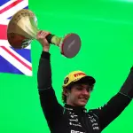 Andrea Kimi Antonelli logra histórico triunfo en el GP de Chinat