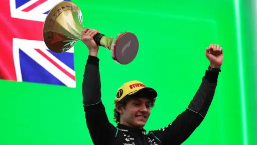 Andrea Kimi Antonelli logra histórico triunfo en el GP de China