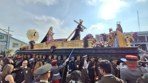 Jesús Nazareno de la Misericordia llena de fe y devoción la capital